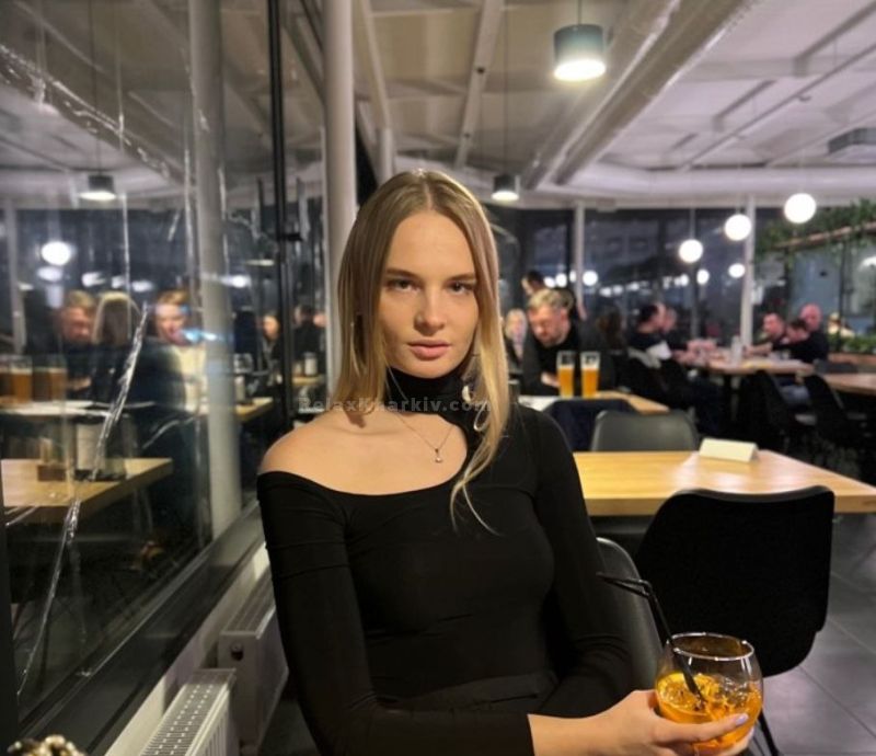 Kharkiv escort : Alina - photo 1