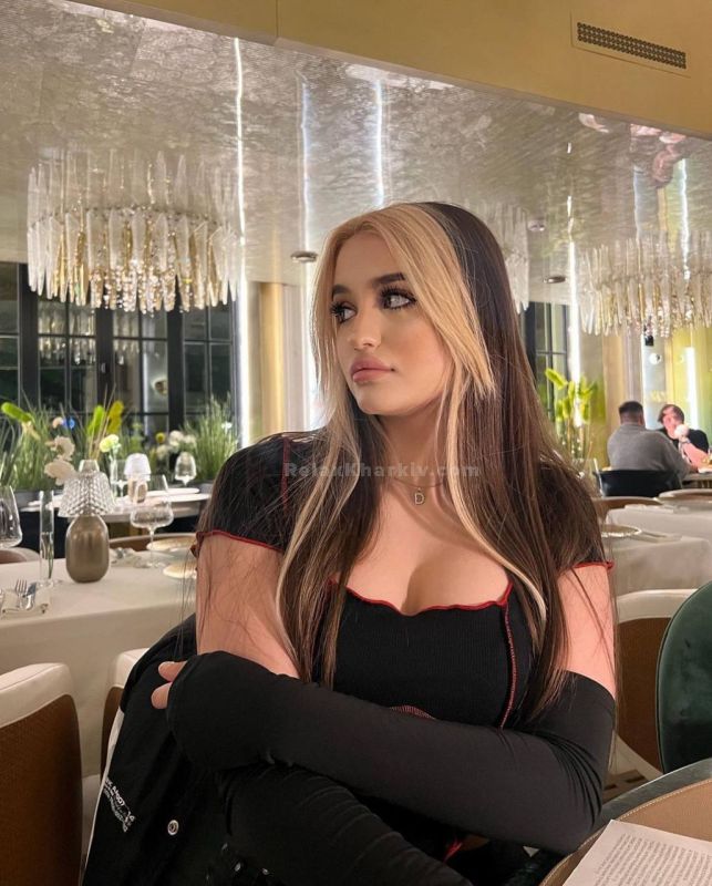 Kharkiv escort : Karina - photo 3