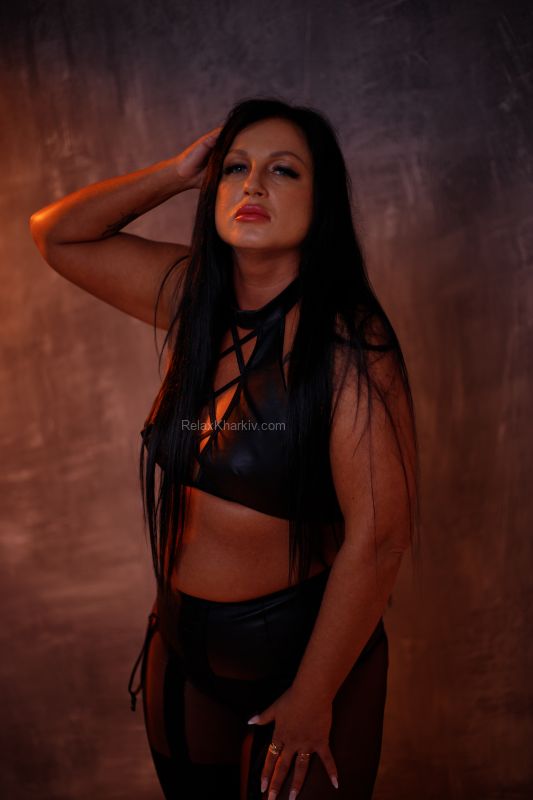 Kharkiv escort : Olena - photo 1