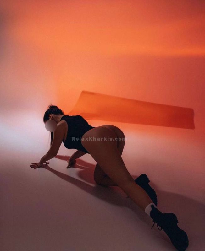 Kharkiv escort : Nasténa - photo 3