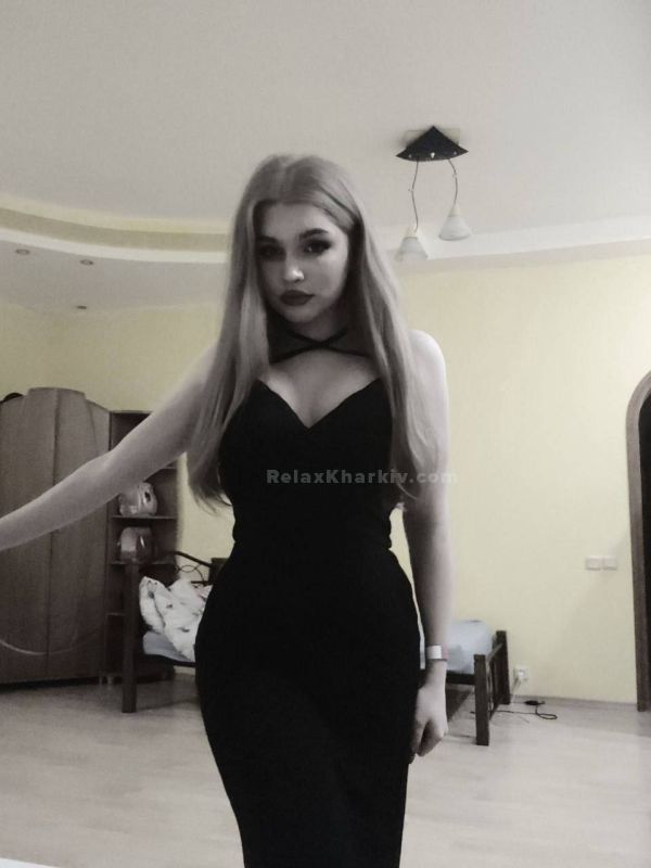 Проститутки Харькова : Карина - фото 1