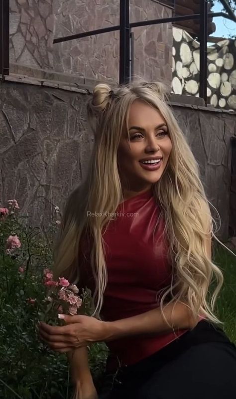 Kharkiv escort : Marina - photo 3