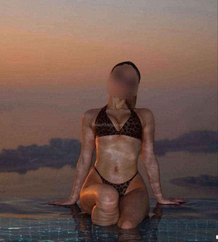 Kharkiv escort : Karina - photo 2