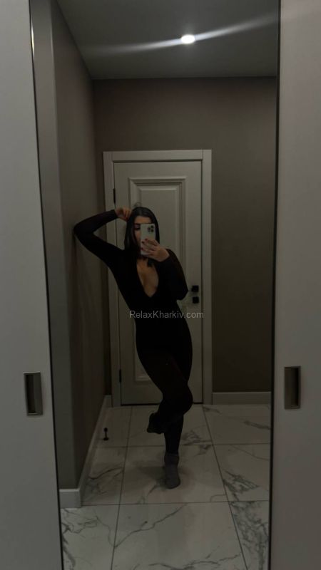 Kharkiv escort : Ksyusha - photo 4