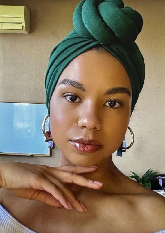 Kharkiv escort : Laura - photo 3