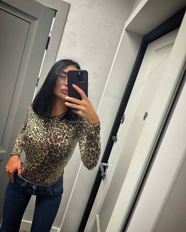 Kharkiv escort : Viktoriya - photo 4