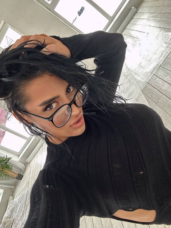 Kharkiv escort : Viktoriya - photo 6