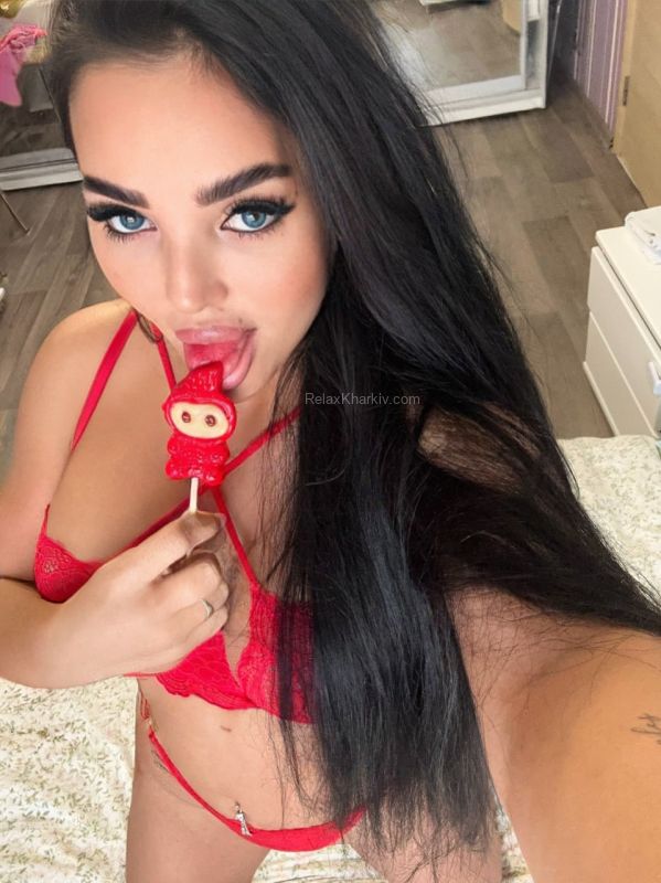 Kharkiv escort : Dina - photo 1