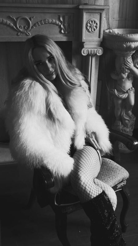 Kharkiv escort : Blondinka - photo 3