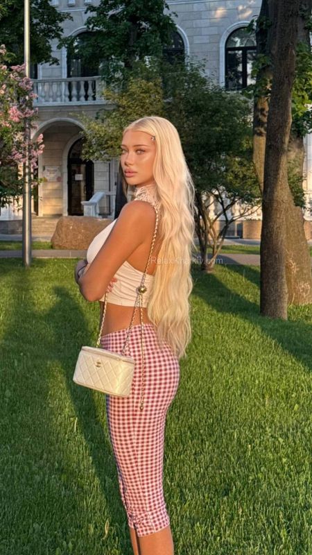Kharkiv escort : Polina - photo 3